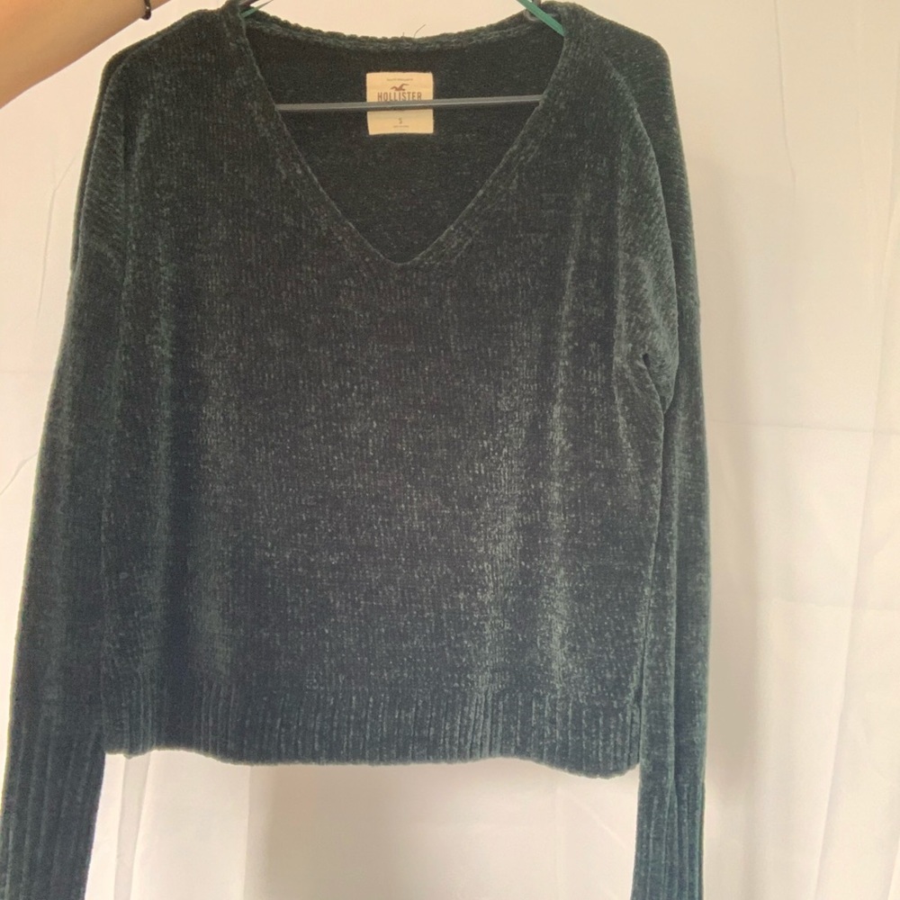 Women’s Velvet Sweater